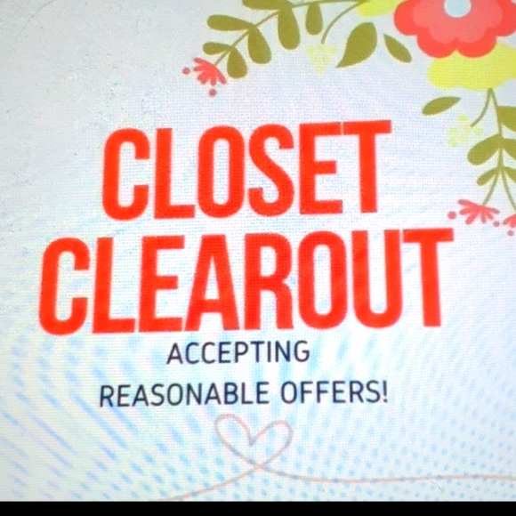 CLOSET CLEAROUT - Picture 1 of 1
